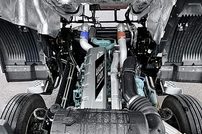 FAW J7, 2025г, Автомат