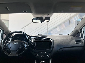 Kia Ceed, 2015г, передний привод, автомат