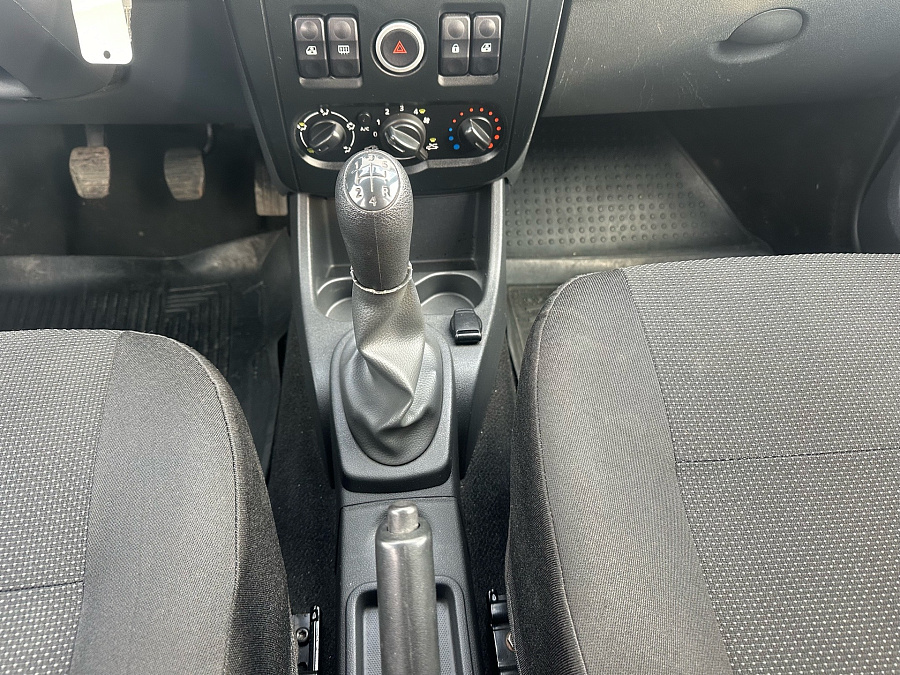 Lada (ВАЗ) Largus, 2018г., передний привод, механика