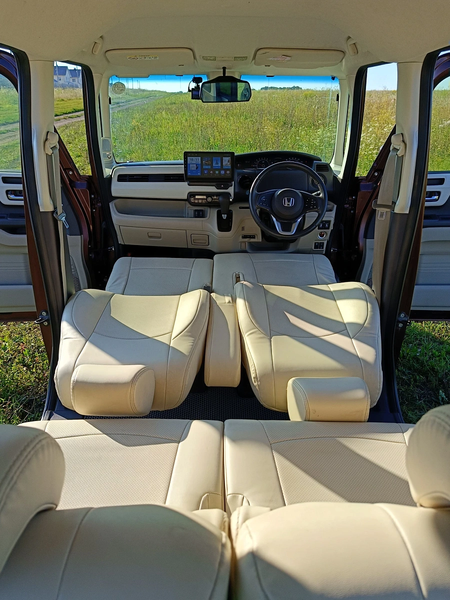 Honda N-BOX, 2017г., передний привод, вариатор