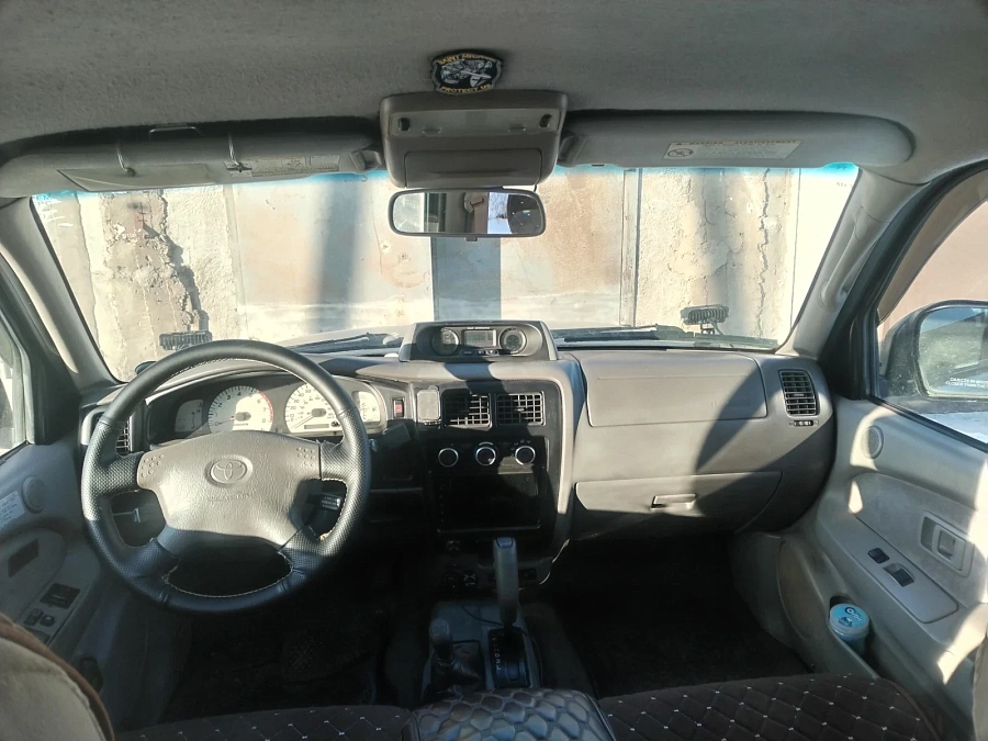 Toyota Tacoma, 2001г., полный привод, автомат