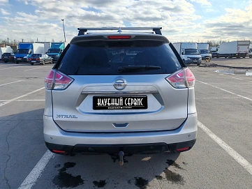 Nissan X-Trail, 2018г, полный привод, вариатор