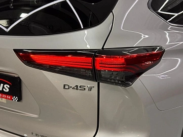 Toyota Highlander, 2025г, полный привод, автомат