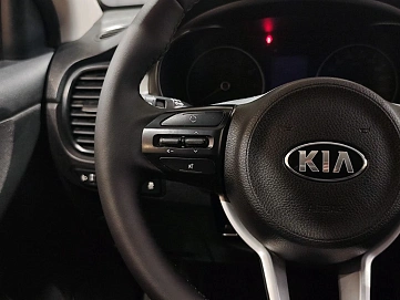 Kia , 2019г., передний привод, автомат