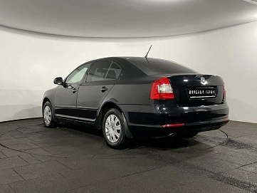 Skoda Octavia, 2011г, передний привод, автомат