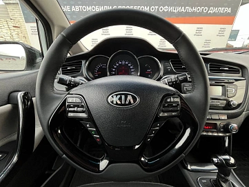 Kia Ceed, 2014г, передний привод, автомат