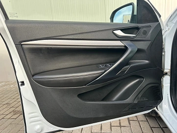 Lada (ВАЗ) Vesta, 2023г, передний привод, механика