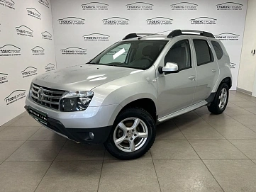 Renault Duster, 2012г, передний привод, механика