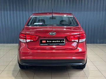 Kia Rio, 2015г., передний привод, механика