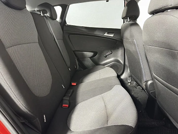 Hyundai Solaris, 2011г, передний привод, механика