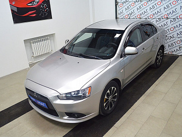 Mitsubishi Lancer, 2012г, передний привод, вариатор