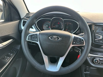 Lada (ВАЗ) Vesta, 2019г, передний привод, робот