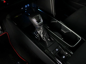 Toyota Camry, 2026г, передний привод, вариатор