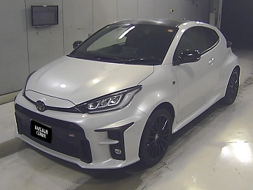 Toyota Yaris, 2021г, передний привод, вариатор