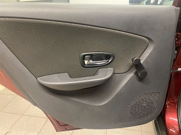 Nissan Almera, 2015г, передний привод, механика