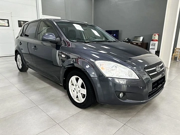 Kia Ceed, 2008г, передний привод, механика
