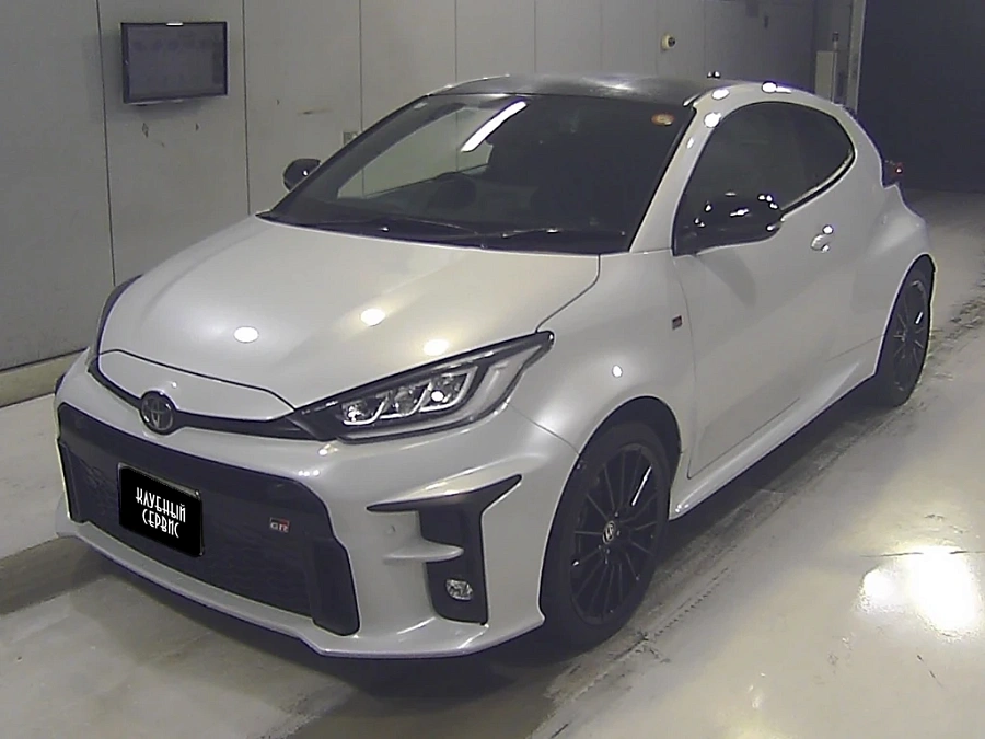 Toyota Yaris, 2021г., передний привод, вариатор