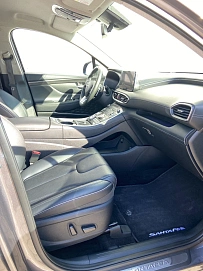 Hyundai Santa Fe, 2021г, полный привод, робот