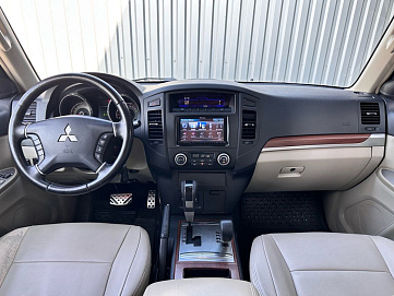 Mitsubishi Pajero, 2008г, полный привод, автомат