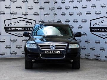 Volkswagen Touareg, 2005г, полный привод, автомат