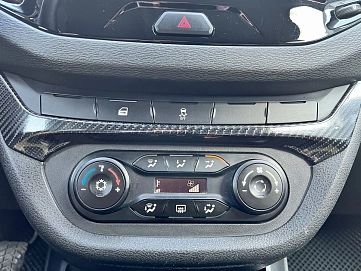 Lada (ВАЗ) Vesta, 2018г, передний привод, механика