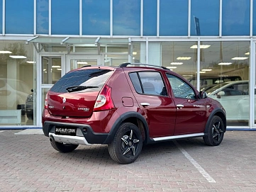 Renault , 2012г., передний привод, механика