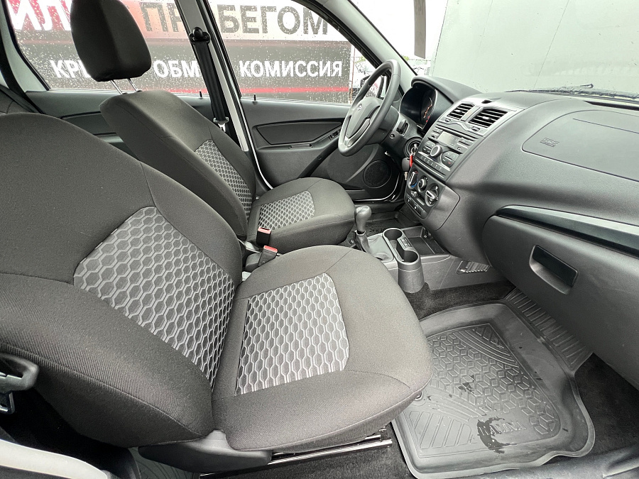 Lada (ВАЗ) Granta, 2023г., передний привод, механика