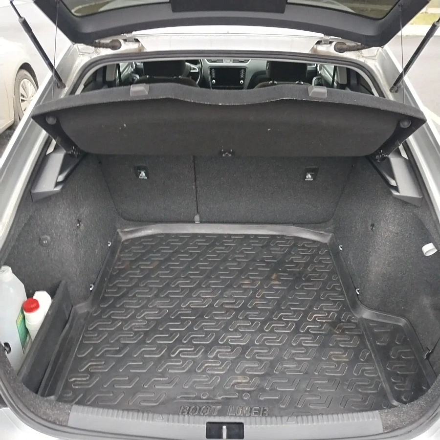 Skoda Octavia, 2018г., передний привод, автомат