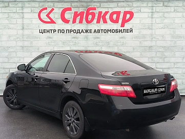 Toyota Camry, 2011г, передний привод, автомат