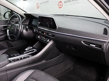 Hyundai Sonata, 2019г, передний привод, автомат