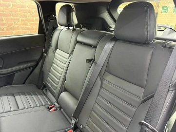 Mitsubishi Outlander, 2023г, передний привод, вариатор