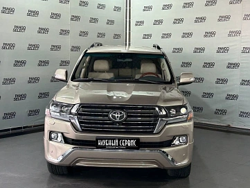 Toyota Land Cruiser, 2012г, передний привод, автомат