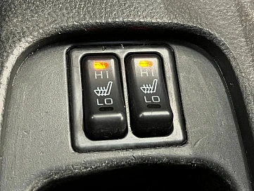 Mitsubishi Lancer, 2005г, передний привод, механика