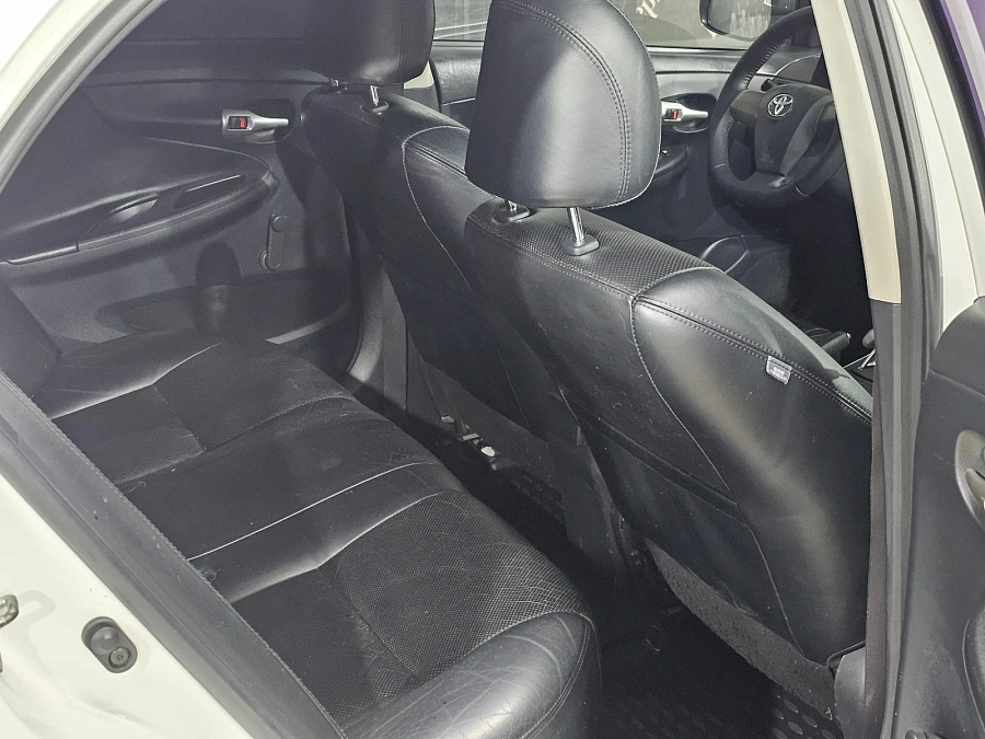 Toyota Corolla, 2011г., передний привод, автомат