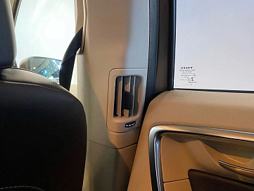 Volvo , 2012г., передний привод, автомат