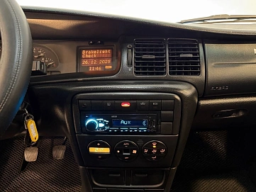 Opel Vectra, 1999г, передний привод, механика