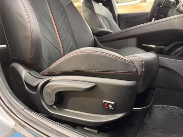 Hyundai Lafesta, 2025г, передний привод, робот