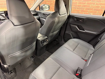 Toyota RAV4, 2025г, полный привод, вариатор