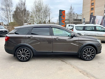 Lada (ВАЗ) Vesta, 2018г, передний привод, механика