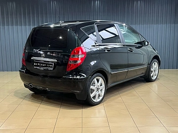 Mercedes-Benz A-Класс, 2005г, передний привод, вариатор
