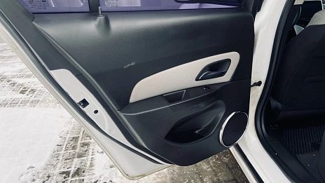 Chevrolet Cruze, 2014г, передний привод, механика