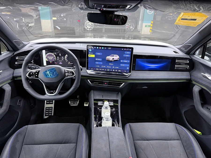 Volkswagen Tiguan, 2026г., полный привод, робот
