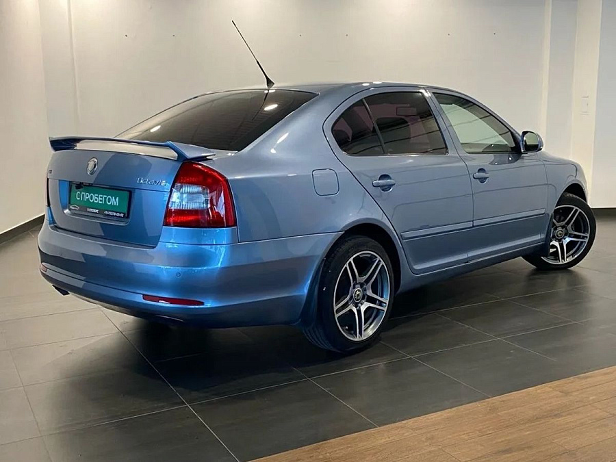 Skoda Octavia, 2009г., передний привод, автомат