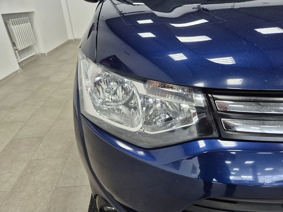 Mitsubishi Outlander, 2013г., полный привод, вариатор