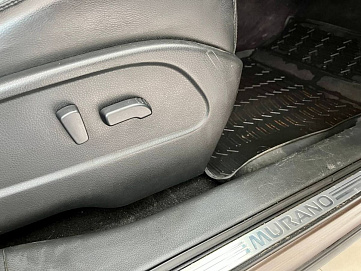 Nissan Murano, 2011г, полный привод, вариатор