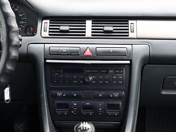 Audi A6, 1999г, передний привод, механика