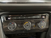 Volkswagen Tiguan, 2019г., передний привод, робот