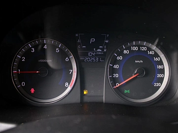 Hyundai Solaris, 2013г., передний привод, автомат