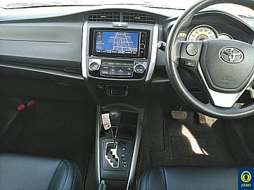Toyota Corolla, 2013г, полный привод, вариатор
