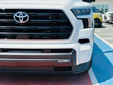 Toyota Sequoia, 2024г, полный привод, автомат